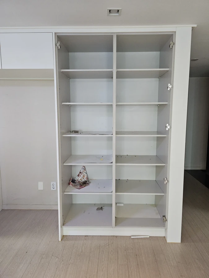목공시공전문 발코니확장 목공시공 벽면 마감 작업
